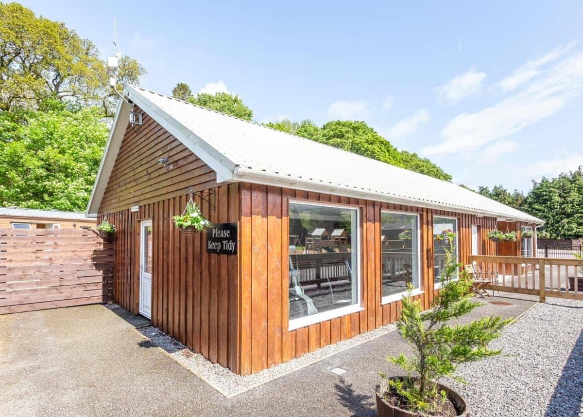 Loch Ness Highland Resort Pods Форт-Огастус Екстер'єр фото