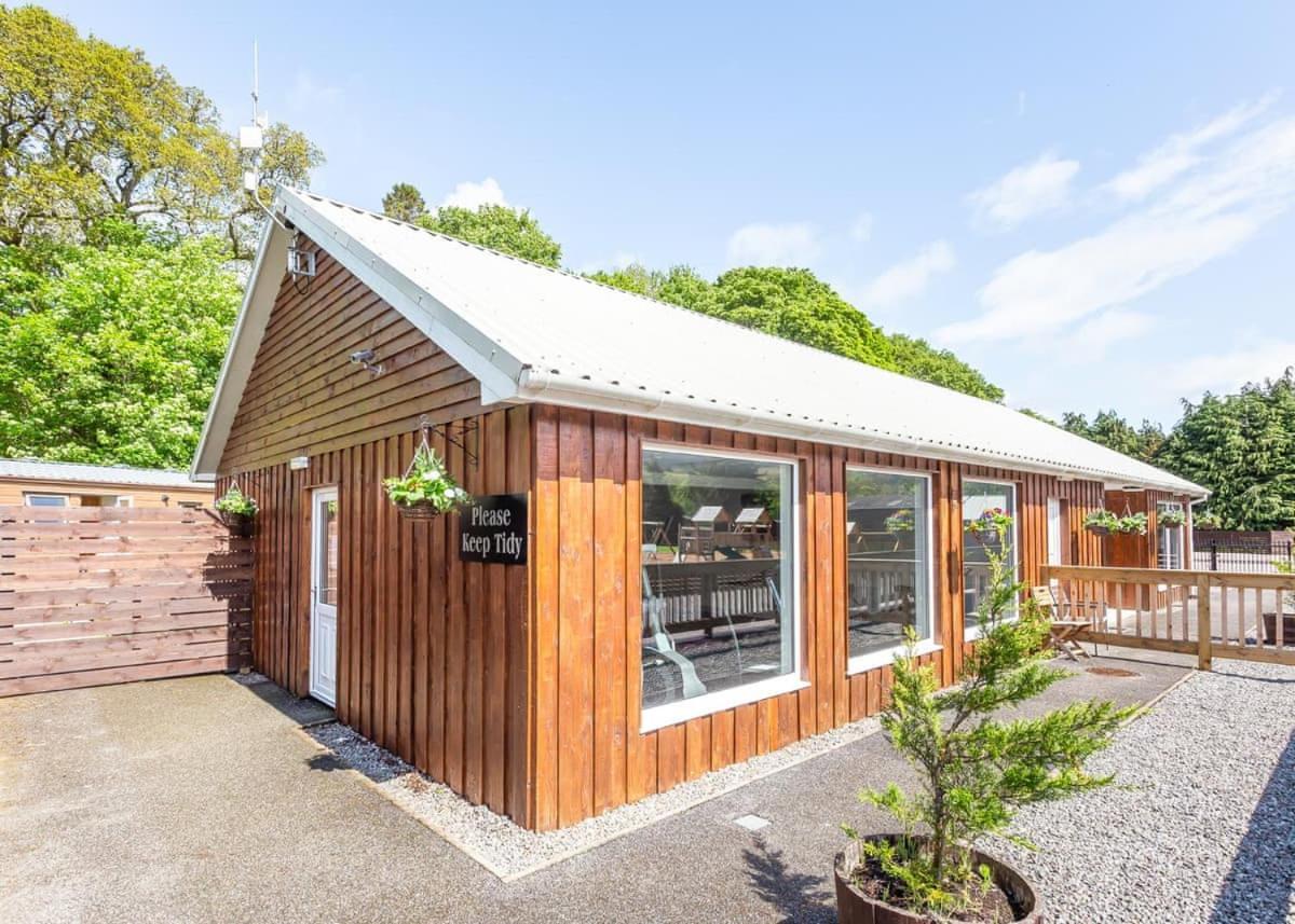 Loch Ness Highland Resort Pods Форт-Огастус Екстер'єр фото